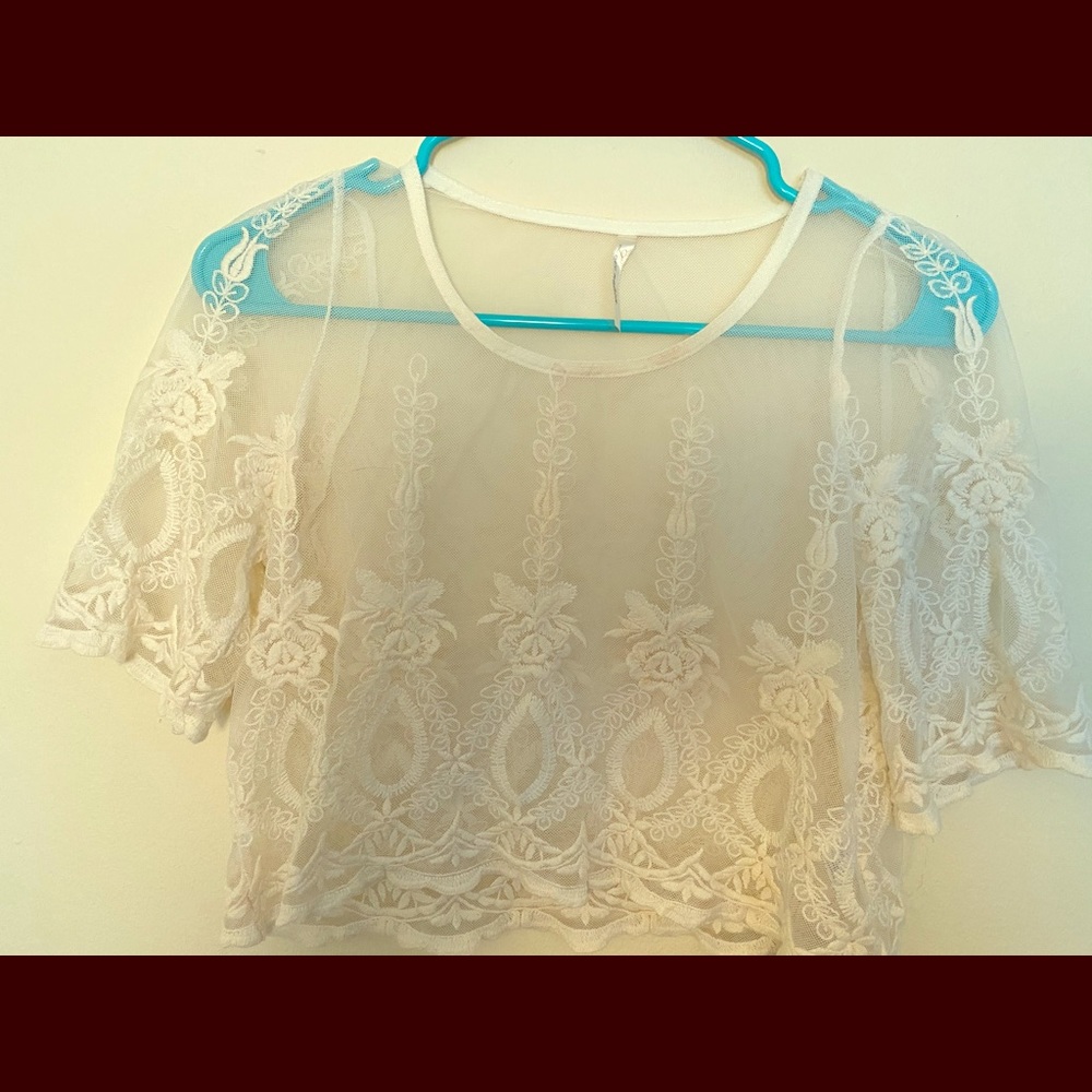 Lace crop top